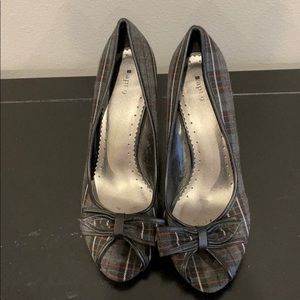 Plaid heels